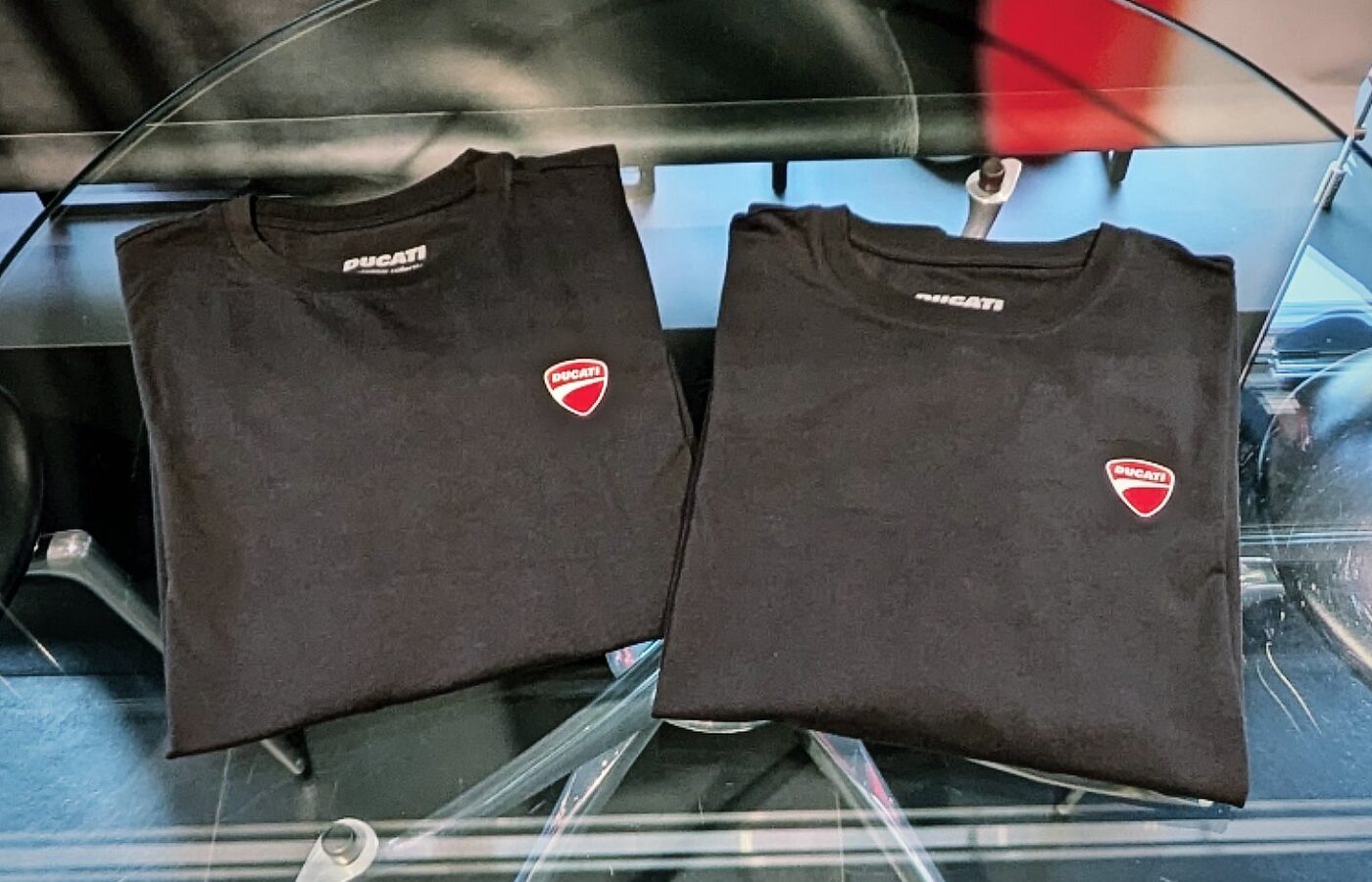 【Ducati Logo｜ロングスリーブTシャツ】