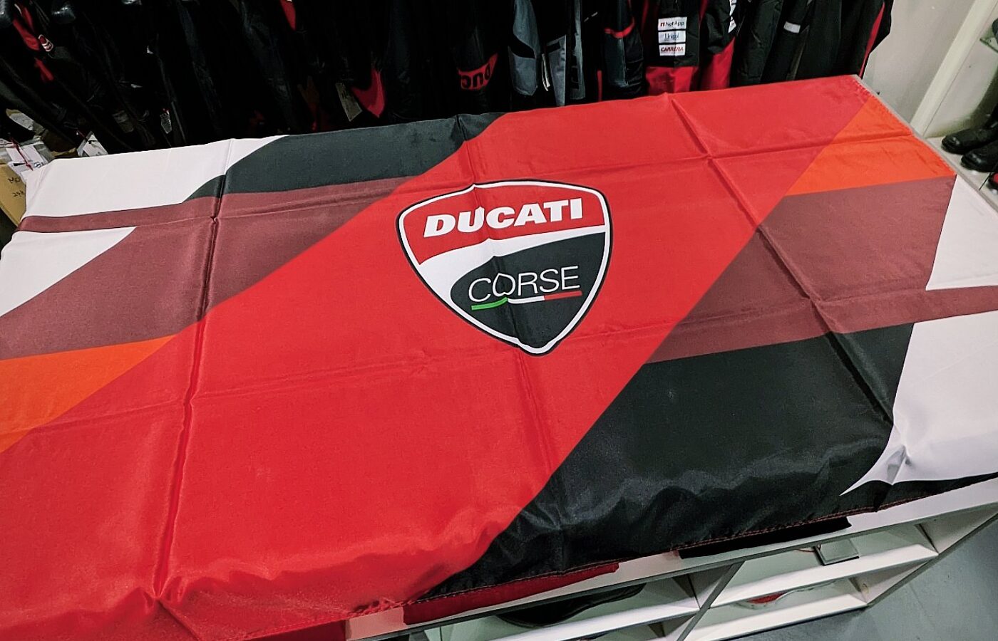 Ducati Corseフラグのご紹介です✨️