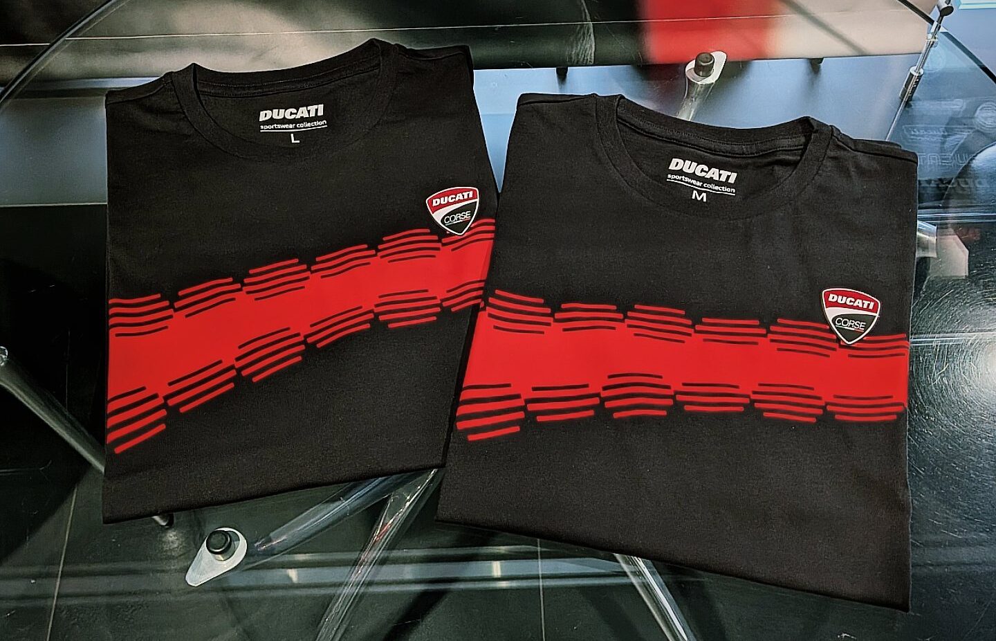 【DC Livery｜ショートスリーブTシャツ】